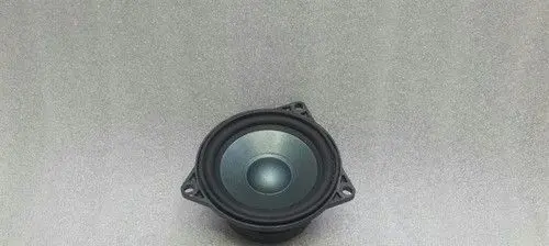 Mercedes-Benz S W221 Dash center speaker frame A2218202302