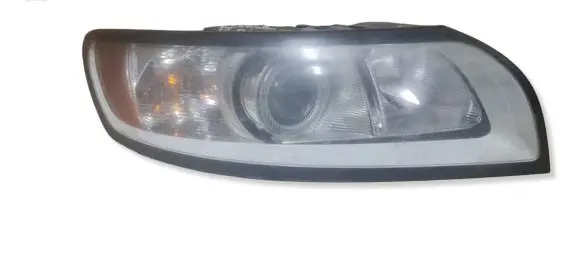 Volvo V50 Headlight/headlamp 30763034 0301237202