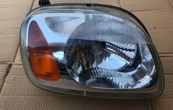 Nissan Micra Headlight/headlamp