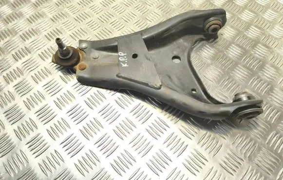 Dacia Duster Front lower control arm/wishbone 1024L