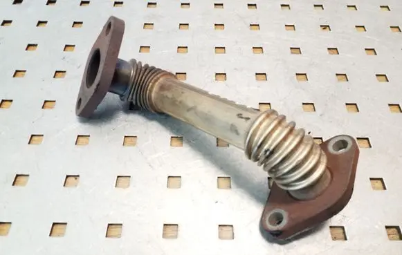 Seat Ibiza III (6L) EGR valve line/pipe/hose 045131521