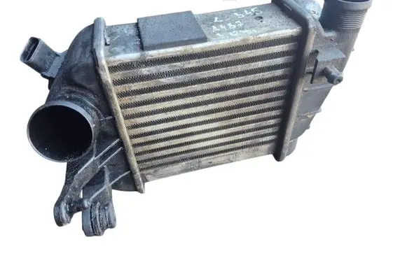 Audi A4 S4 B7 8E 8H Intercooler radiator 8E0145805AD