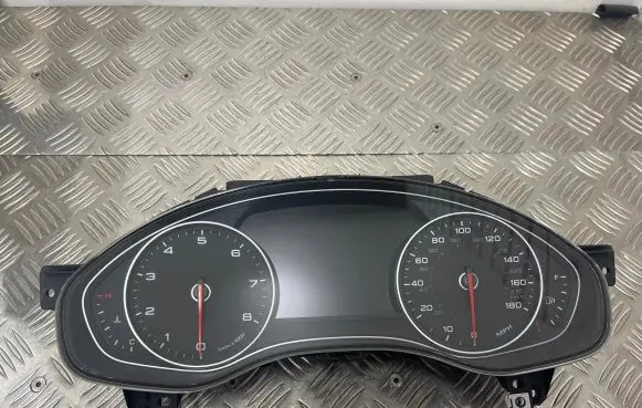 Audi A6 S6 C7 4G Speedometer (instrument cluster) 4G8920982M