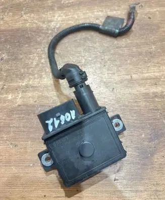 BMW 3 E90 E91 Glow plug pre-heat relay E2110022367 0006829974 0522120703