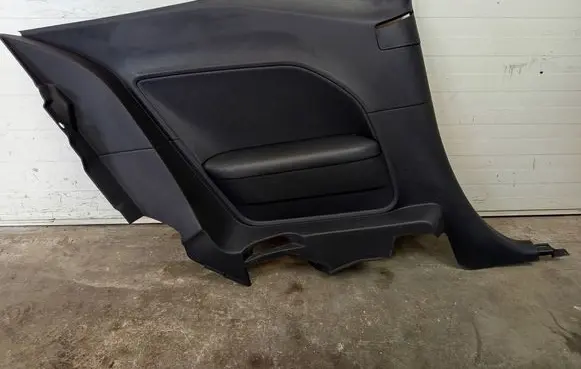 Dodge Challenger Tailgate/boot cover trim set BOZEKLTCHALLENGER