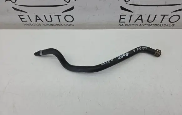 Mercedes-Benz S W221 Engine coolant pipe/hose A2215010725