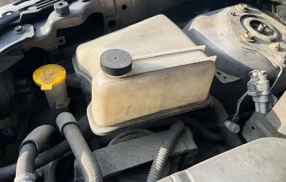Mazda MX-5 NC Miata Coolant expansion tank/reservoir 