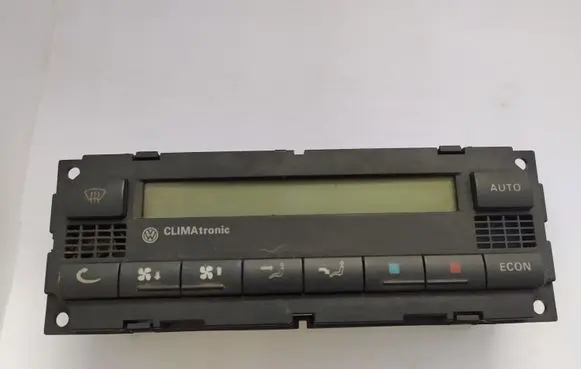 Volkswagen Golf IV Climate control unit 6013966