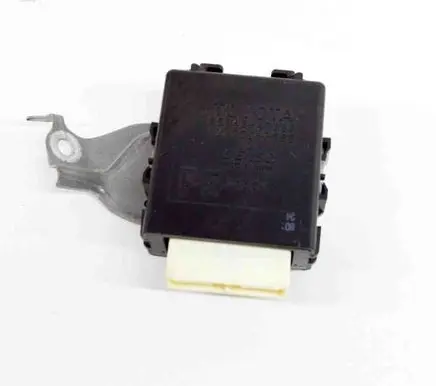 Toyota Prius (XW50) Other devices 4230003000 8594047060