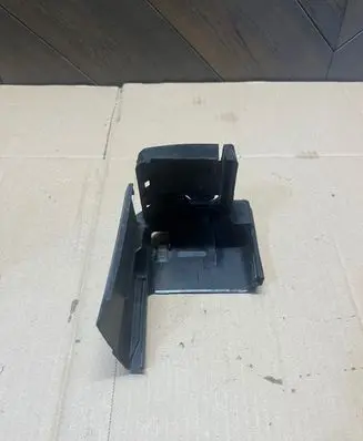 Honda HR-V Battery box tray cover/lid 