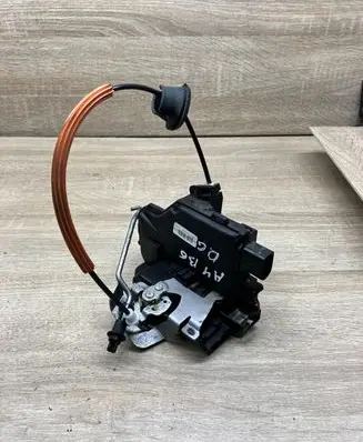 Audi A4 S4 B6 8E 8H Rear door lock 8E0839016C RIGHTSIDE