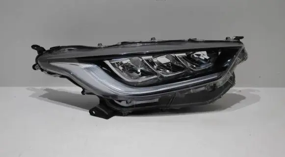 Toyota Yaris XP210 Headlight/headlamp