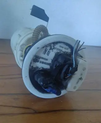 Skoda Fabia Mk2 (5J) Fuel injection high pressure pump 6Q0919051F