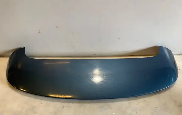 Tailgate/trunk spoiler