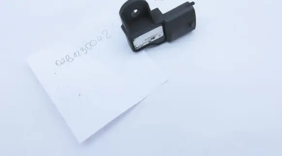 Opel Zafira A Air pressure sensor 0261230043