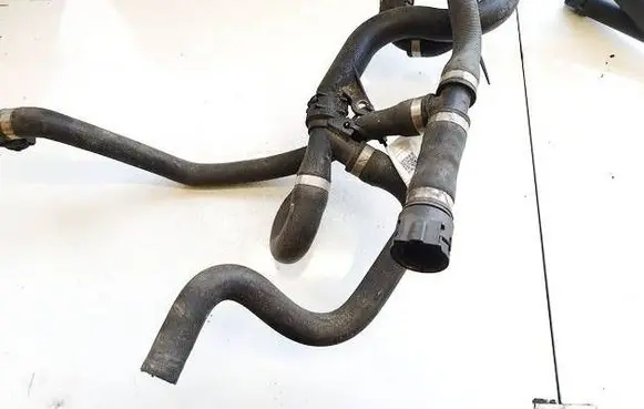 BMW 3 E90 E91 Engine coolant pipe/hose 1153779461101