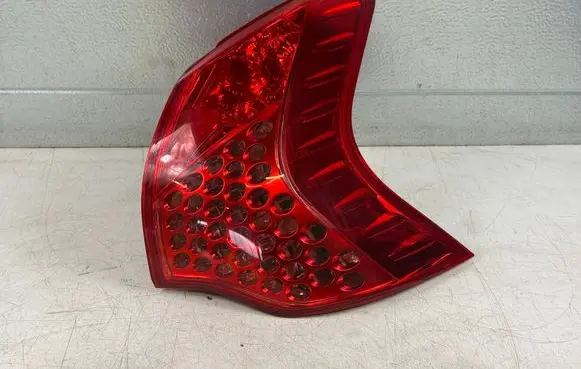 Peugeot 3008 I Rear/tail lights 9683460780