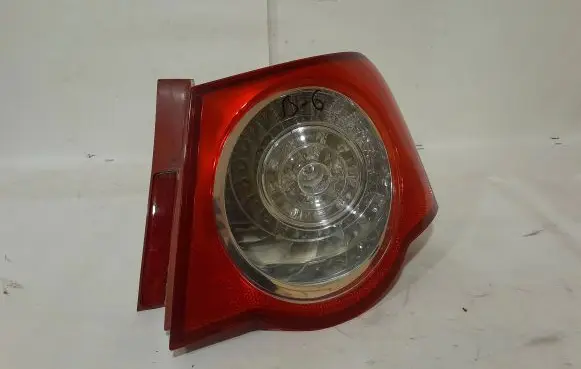 Volkswagen PASSAT B6 Rear/tail lights