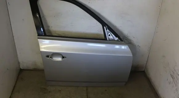 BMW X3 E83 Front door
