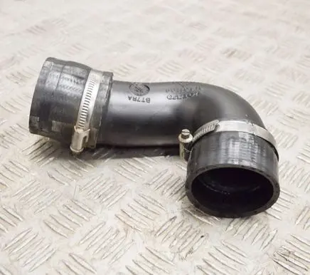 Volvo V60 Intercooler hose/pipe 31431109