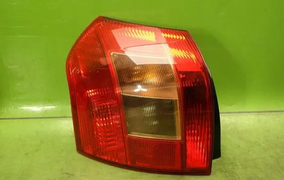 Toyota Corolla E120 E130 Rear/tail lights KOITO0251
