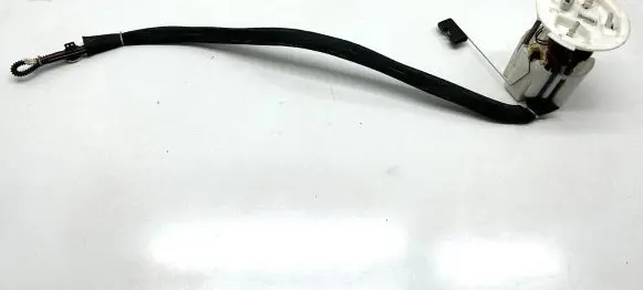Volvo V70 In-tank fuel pump 31372892 V134772 0580204315