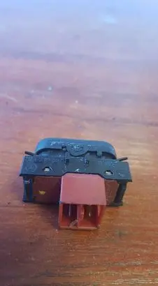 Traction control (ASR) switch