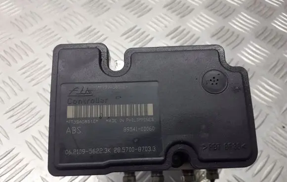 Toyota Yaris ABS Pump 44510-0D110