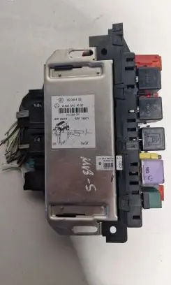 Mercedes-Benz S W220 Fuse box set A0315451632 05045133 04513308011601