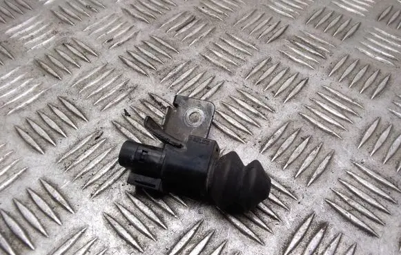 Nissan Qashqai Front door sensor 