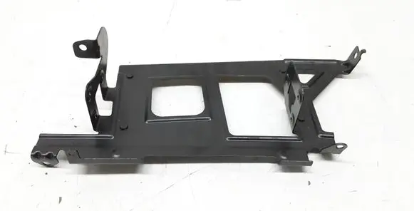Porsche Cayenne (9PA) Sound amplifier holder/bracket 