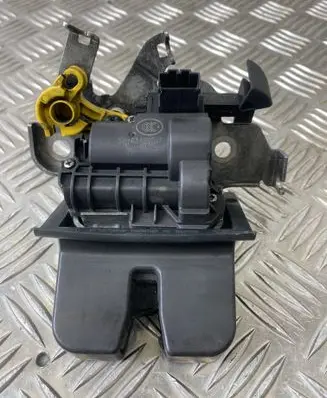 Tailgate/trunk/boot lock/catch/latch
