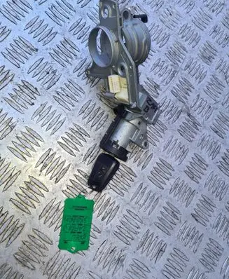 Opel Zafira B Ignition lock 73190