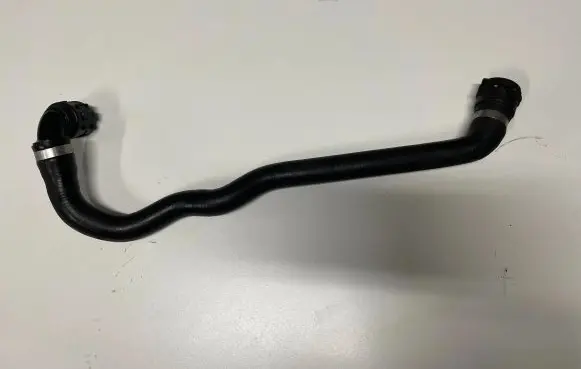 BMW 1 E81 E87 Engine coolant pipe/hose 17127798871