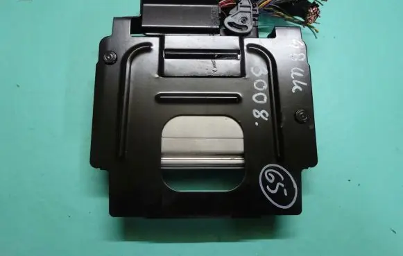 Peugeot 3008 I Engine control unit/module 0281014729