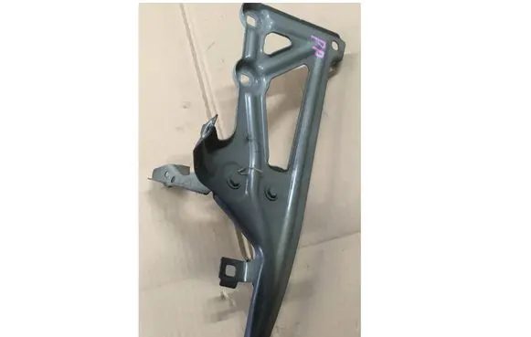 BMW X1 F48 F49 Fender mounting bracket 7329448