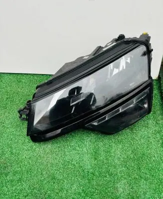 Skoda Karoq Headlight/headlamp 57B941015A