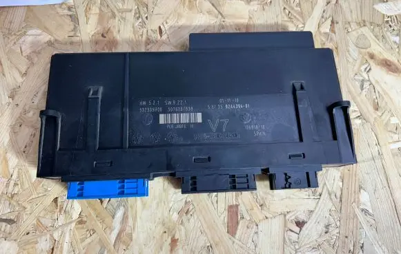 BMW 5 F10 F11 Comfort/convenience module 9244394 532535R00 5076207838