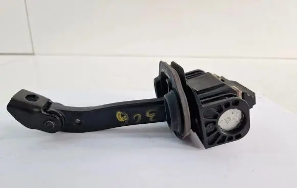 BMW 1 F20 F21 Front door check strap stopper 7311337