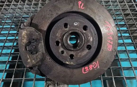 Volkswagen New Beetle Front wheel hub spindle knuckle IMPRK1431780