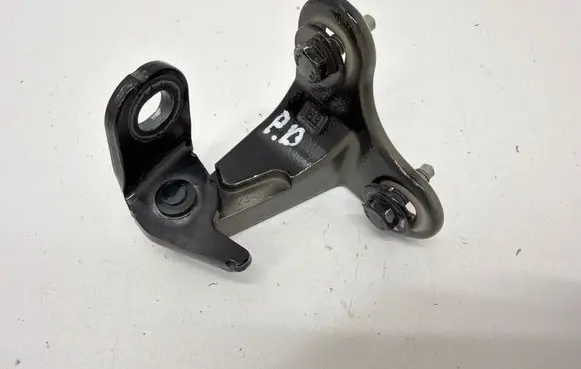 Tesla Model Y Front door upper hinge 149749600C