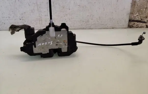 Renault Modus Front door lock 
