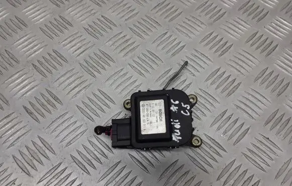 Audi A6 S6 C5 4B Central body control module 4B1820511A