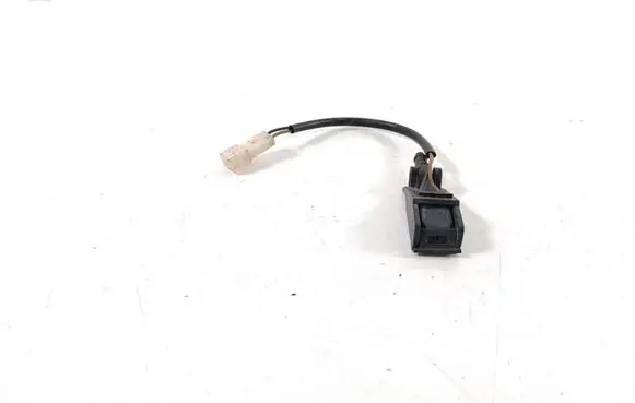 Windshield washer spray nozzle