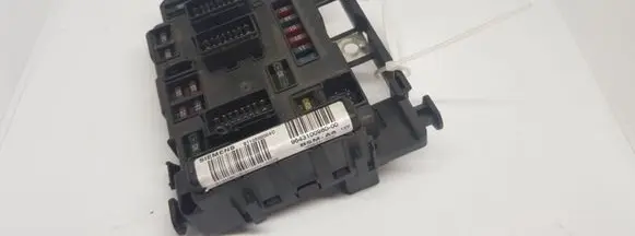 Citroen C5 Fuse module 9643100980 S110500004C