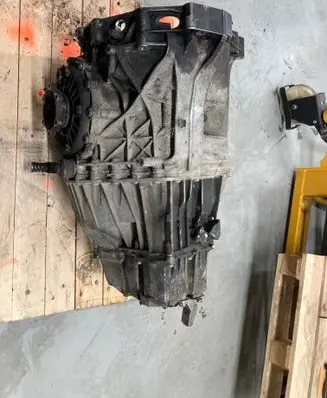 Audi A4 S4 B6 8E 8H Automatic gearbox 01J301383S