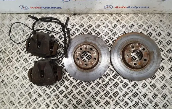 BMW X5 E70 Brake discs and calipers set 34116776783 34116776784 34116886478