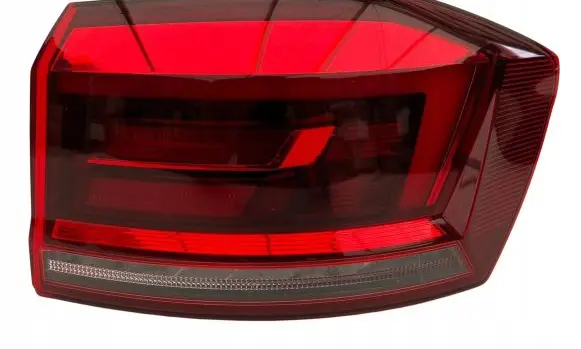 Volkswagen Golf Sportsvan Rear/tail lights 510945096T