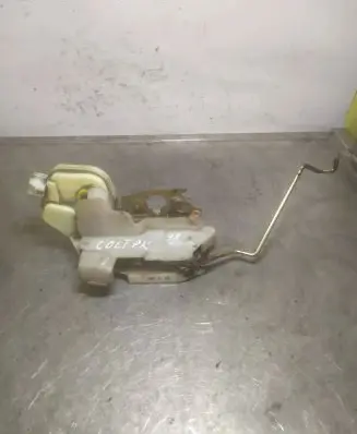 Mitsubishi Colt Front door lock 97114