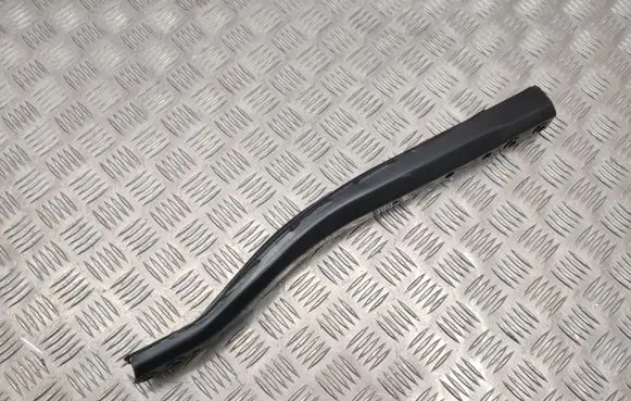 Suzuki Swift IV Other engine bay part